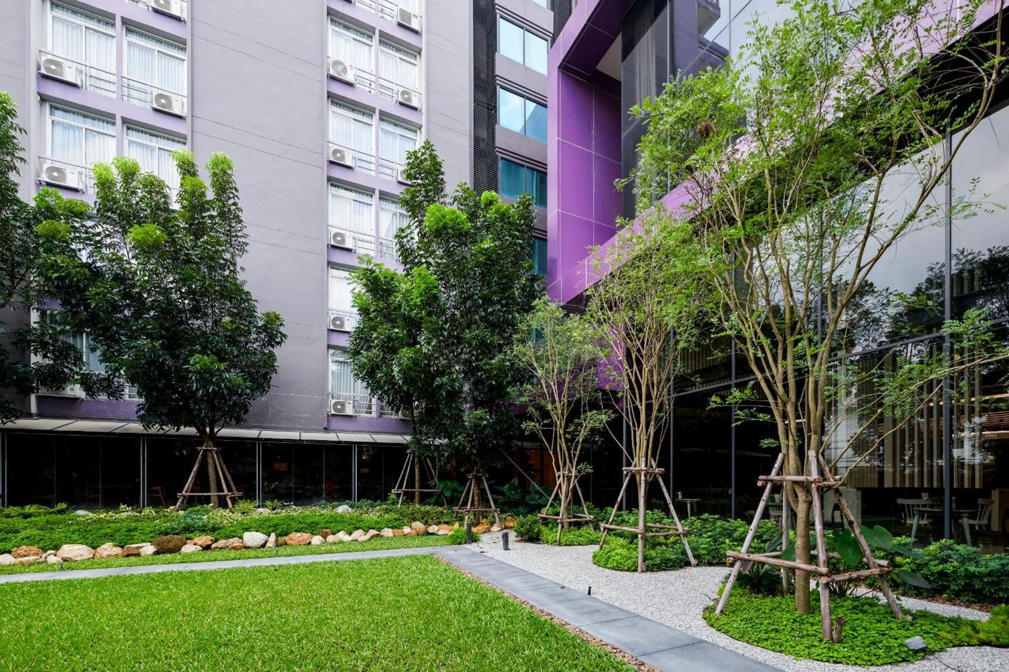 Tk Palace Hotel & Convention Bangkok Exterior foto